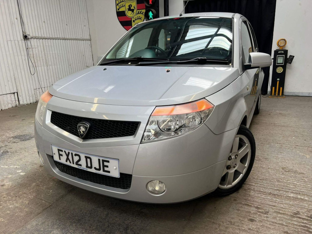 PROTON SAVVY