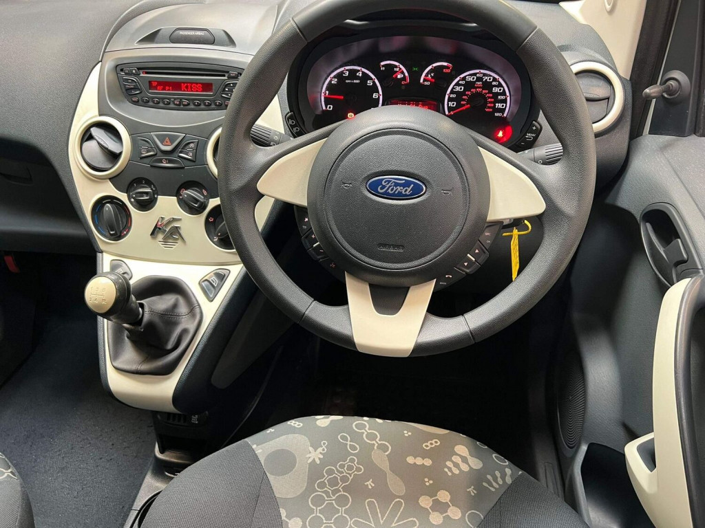 FORD KA