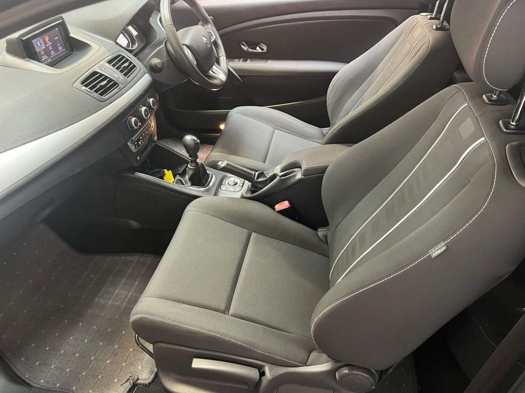 RENAULT MEGANE