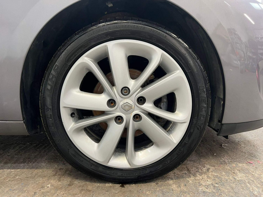 RENAULT MEGANE