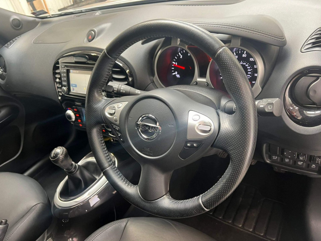NISSAN JUKE