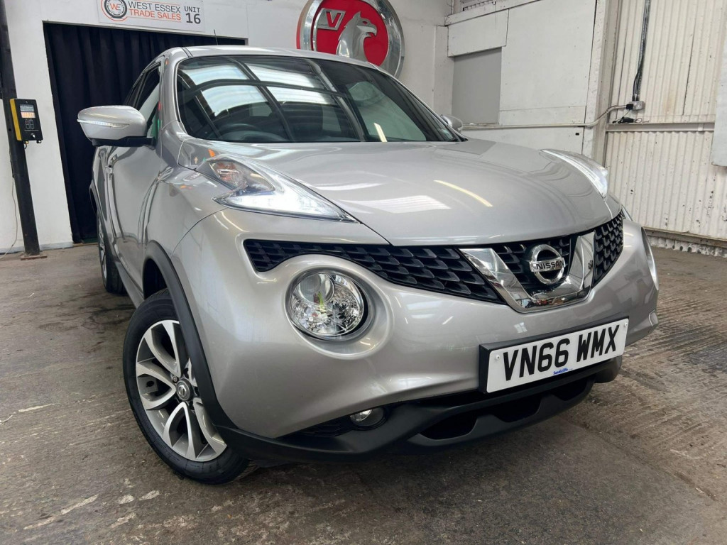 NISSAN JUKE