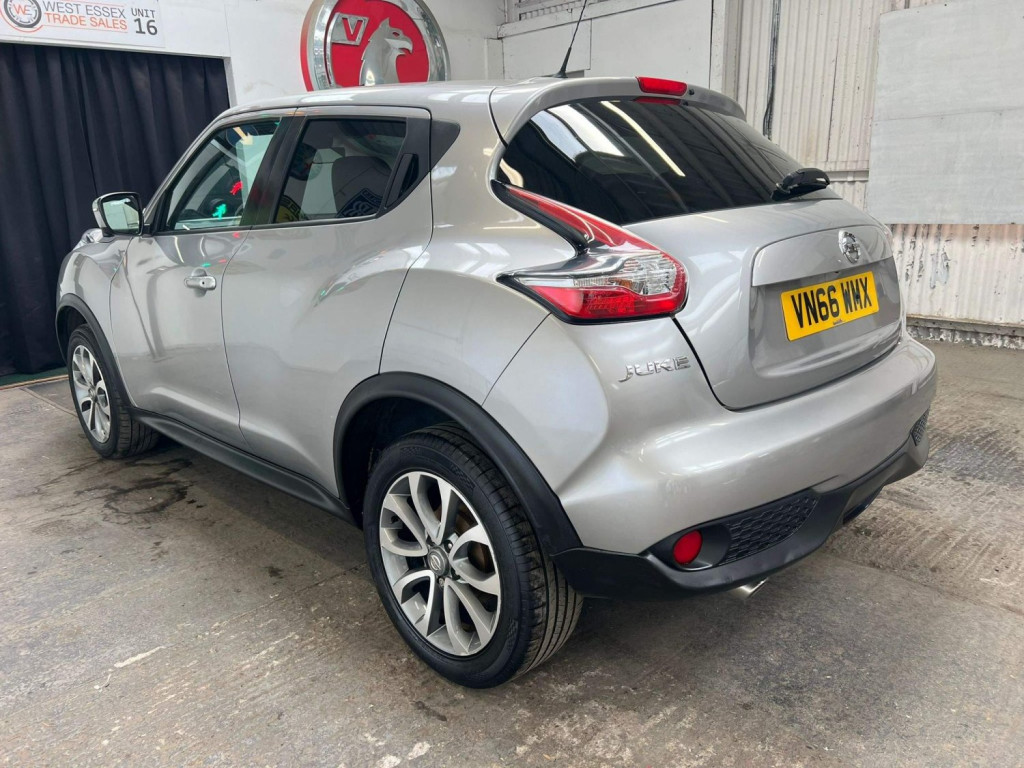 NISSAN JUKE