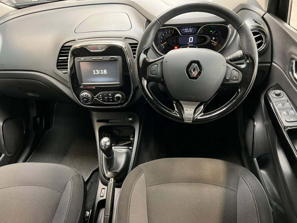 RENAULT CAPTUR