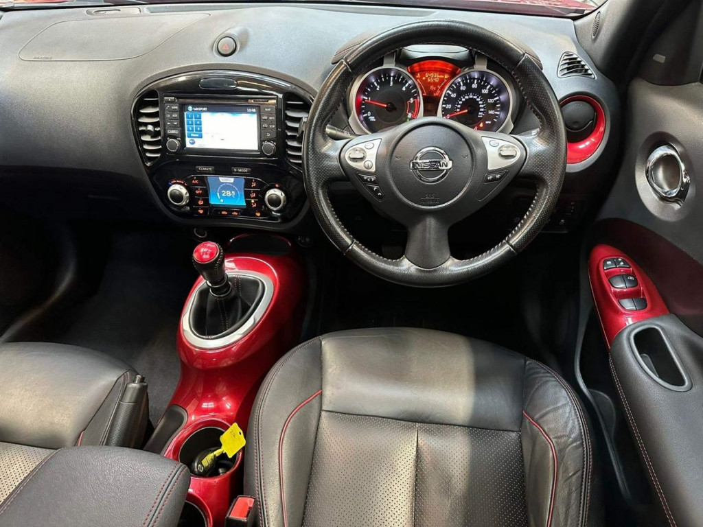 NISSAN JUKE