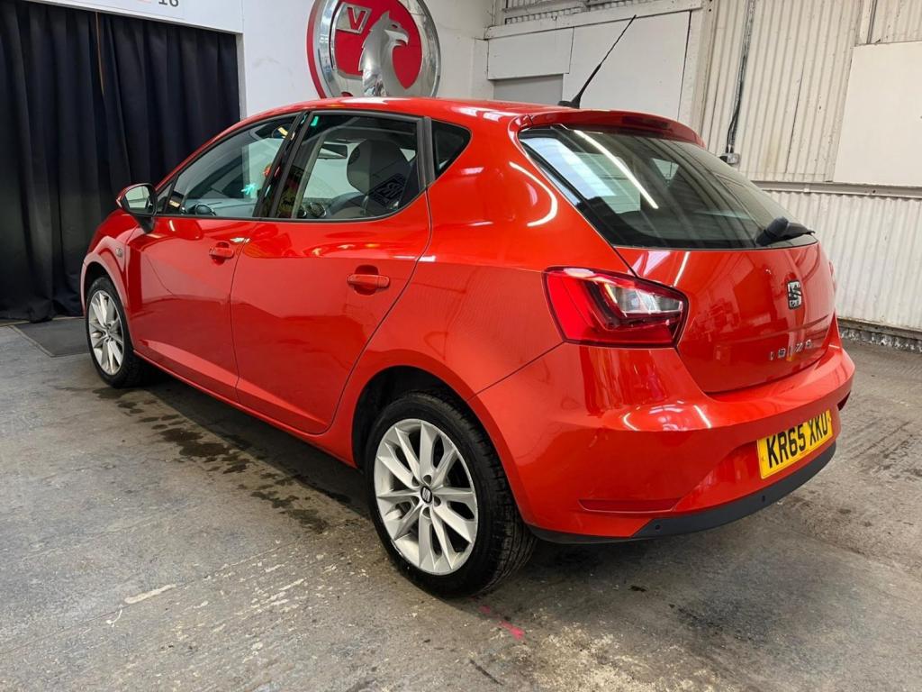 SEAT IBIZA