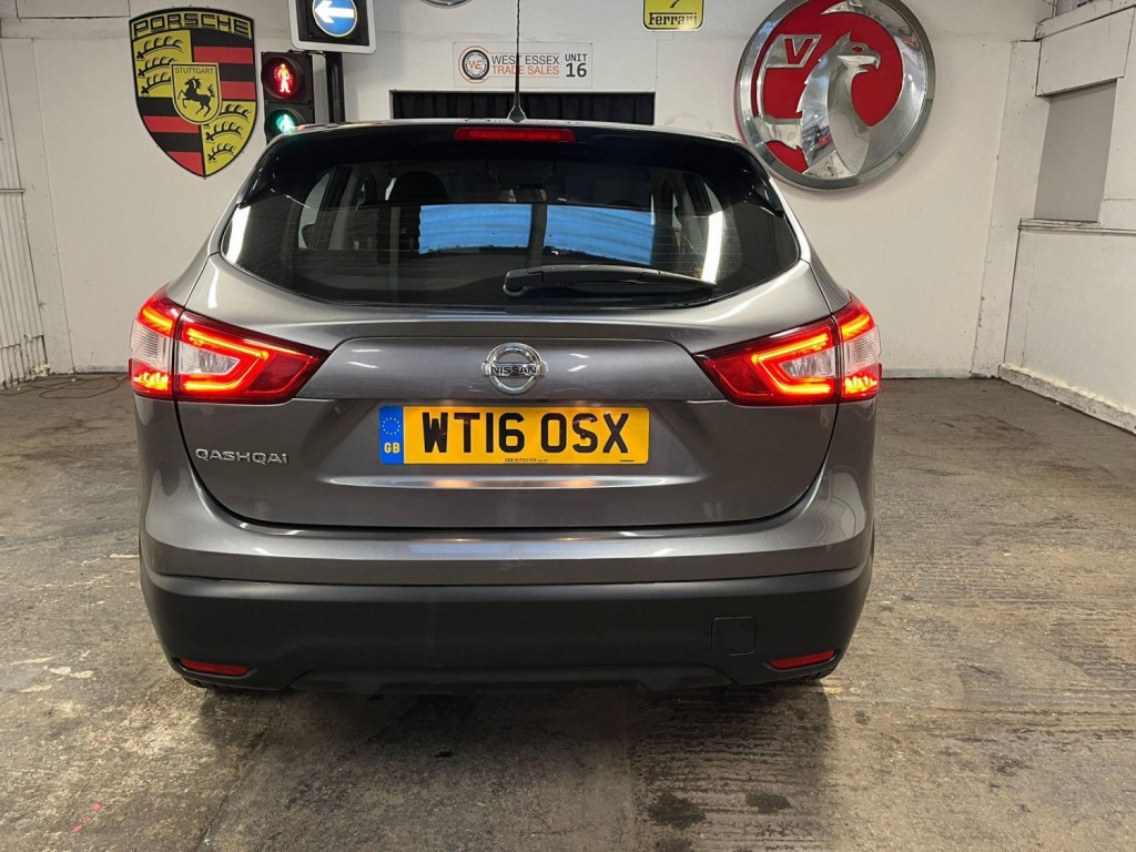 NISSAN QASHQAI