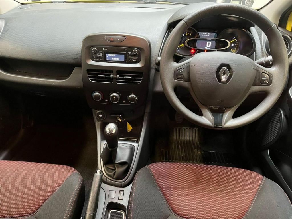RENAULT CLIO