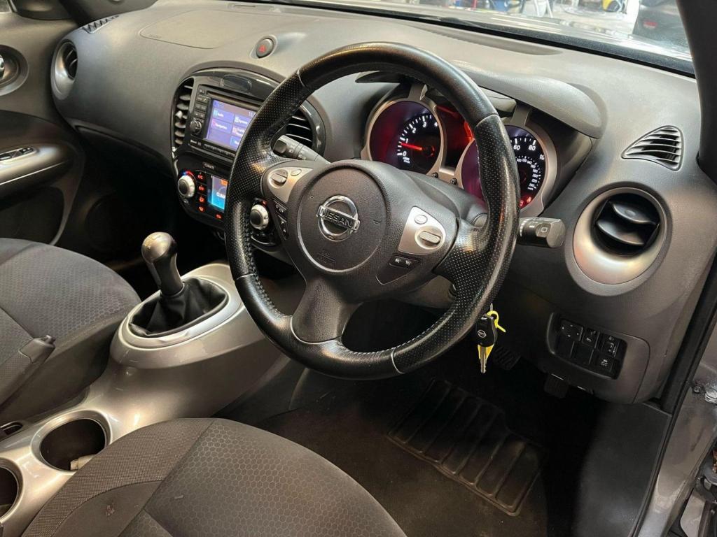 NISSAN JUKE
