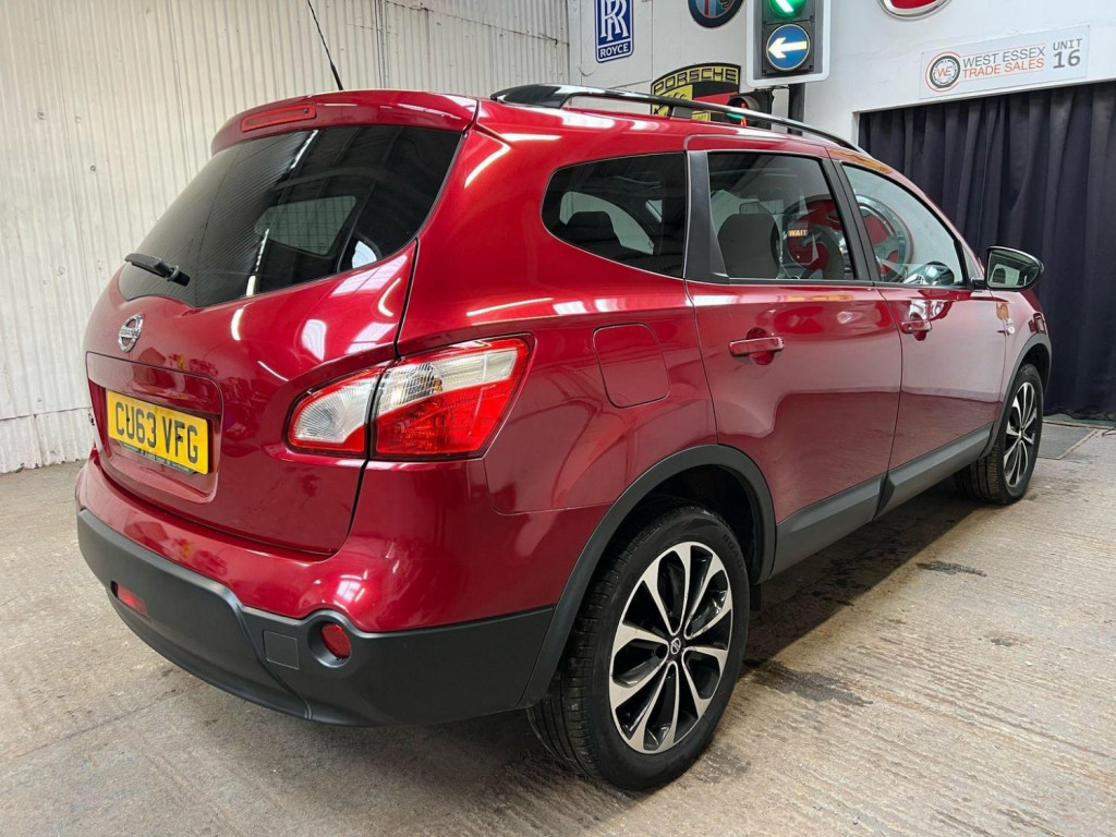 NISSAN QASHQAI+2