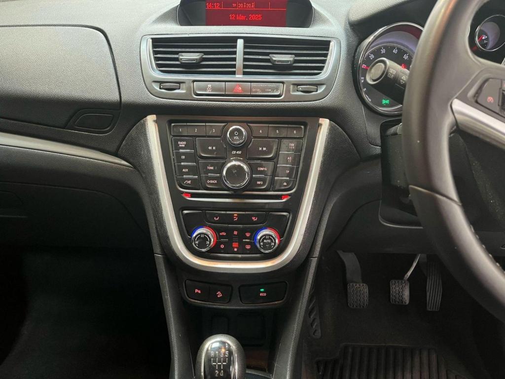 VAUXHALL MOKKA