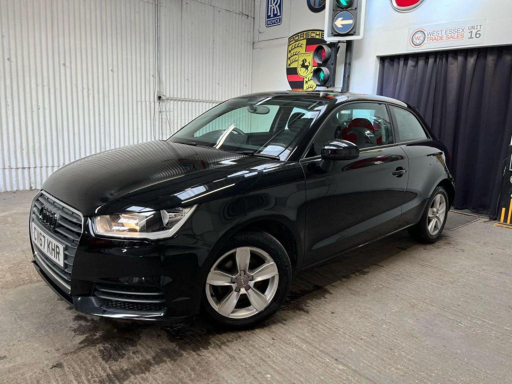 View AUDI A1 1.0 TFSI SE Euro 6 (s/s) 3dr