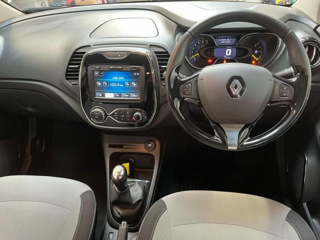 RENAULT CAPTUR