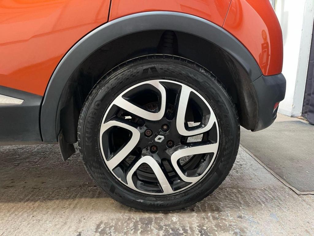 RENAULT CAPTUR