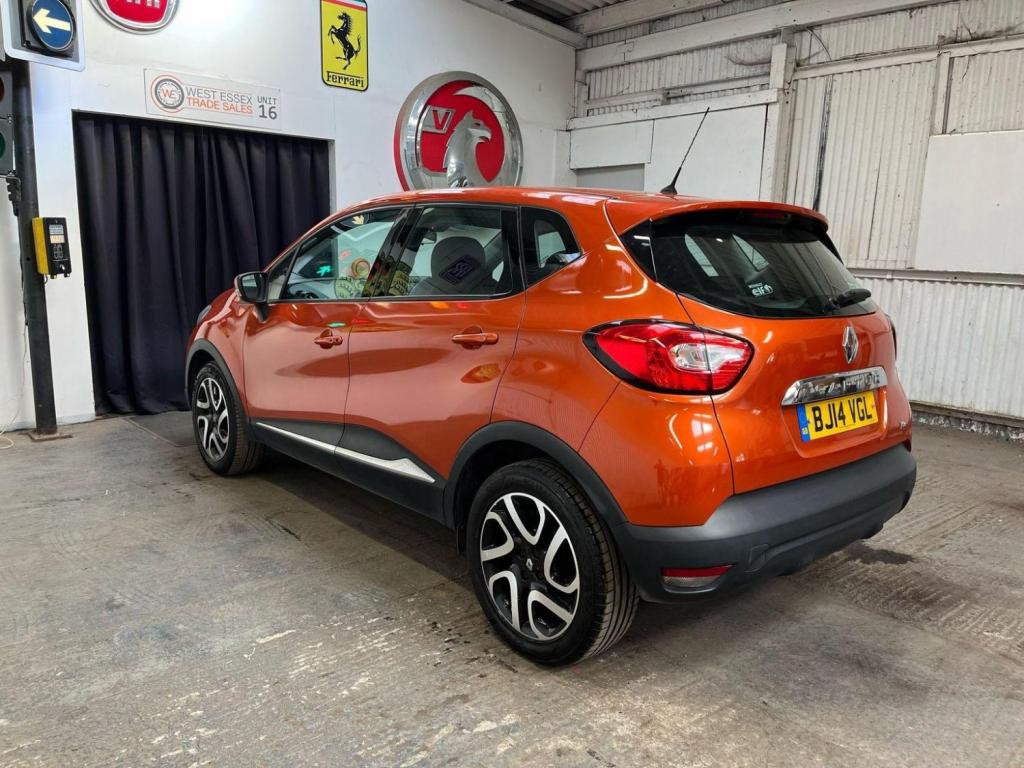 RENAULT CAPTUR
