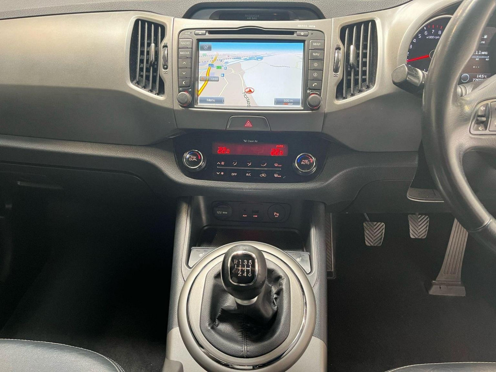 KIA SPORTAGE