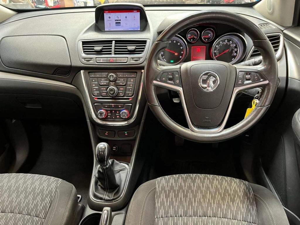 VAUXHALL MOKKA