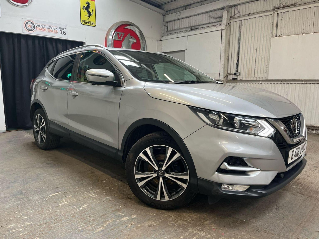 View NISSAN QASHQAI 1.5 dCi N-Connecta Euro 6 (s/s) 5dr