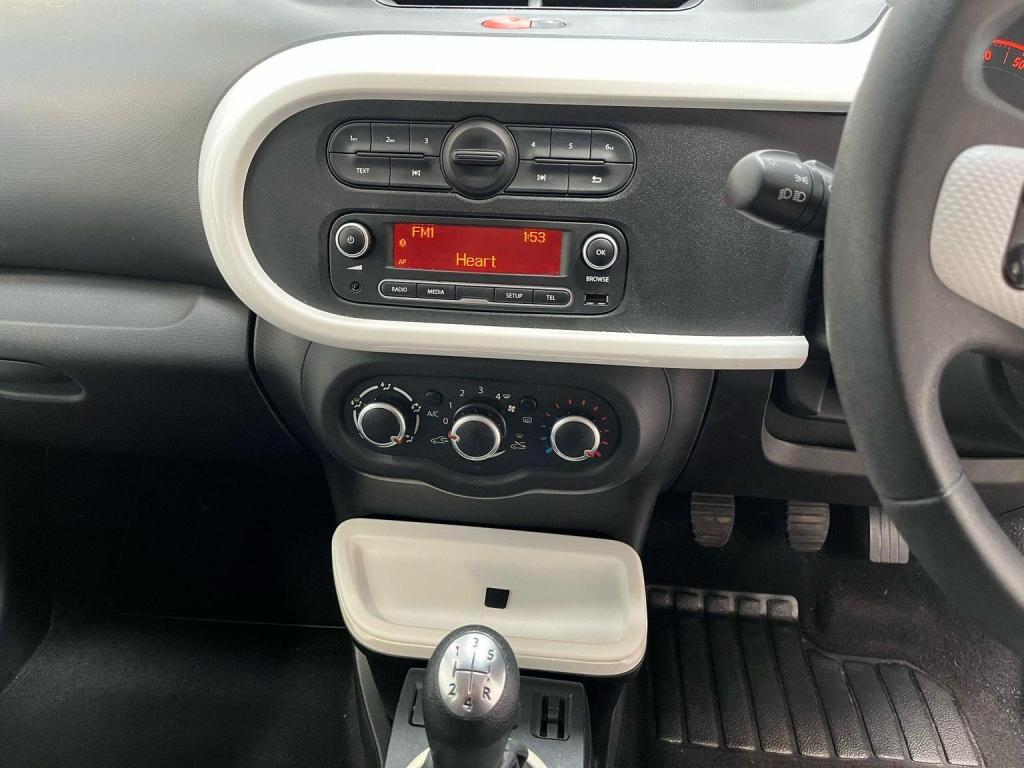 RENAULT TWINGO