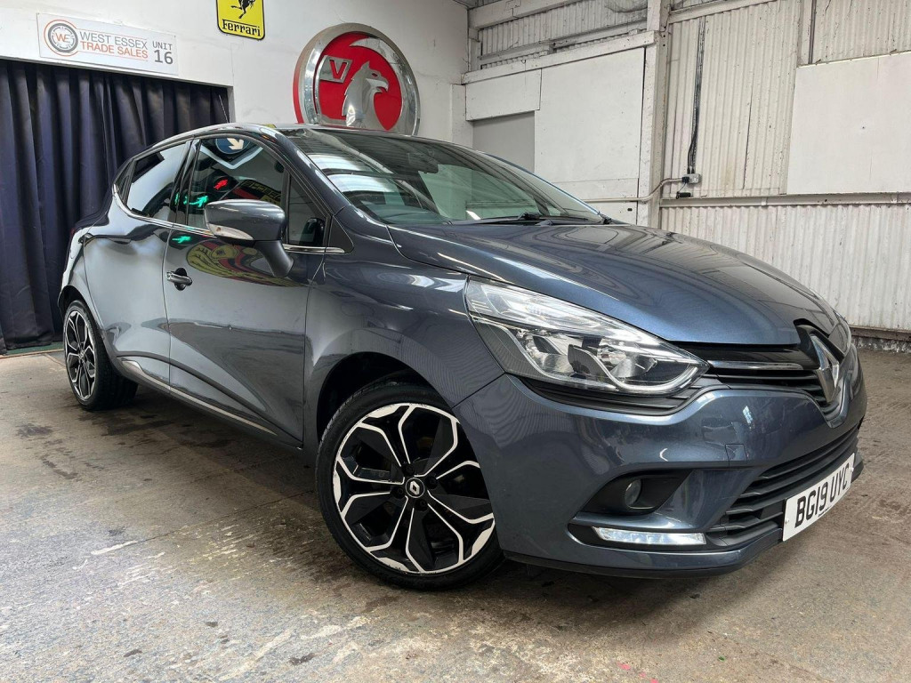 View RENAULT CLIO 0.9 TCe Iconic Euro 6 (s/s) 5dr