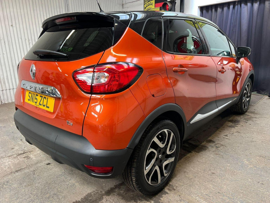 RENAULT CAPTUR