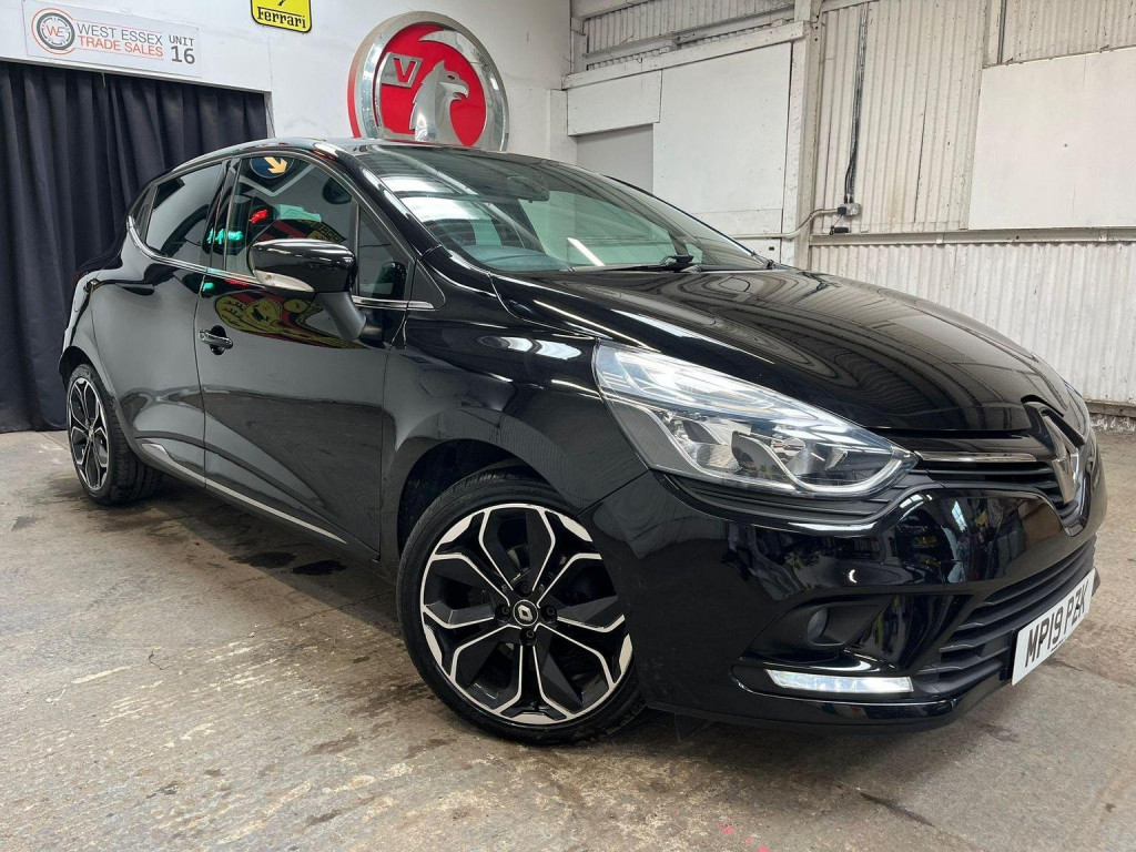 View RENAULT CLIO 1.5 dCi Iconic Euro 6 (s/s) 5dr