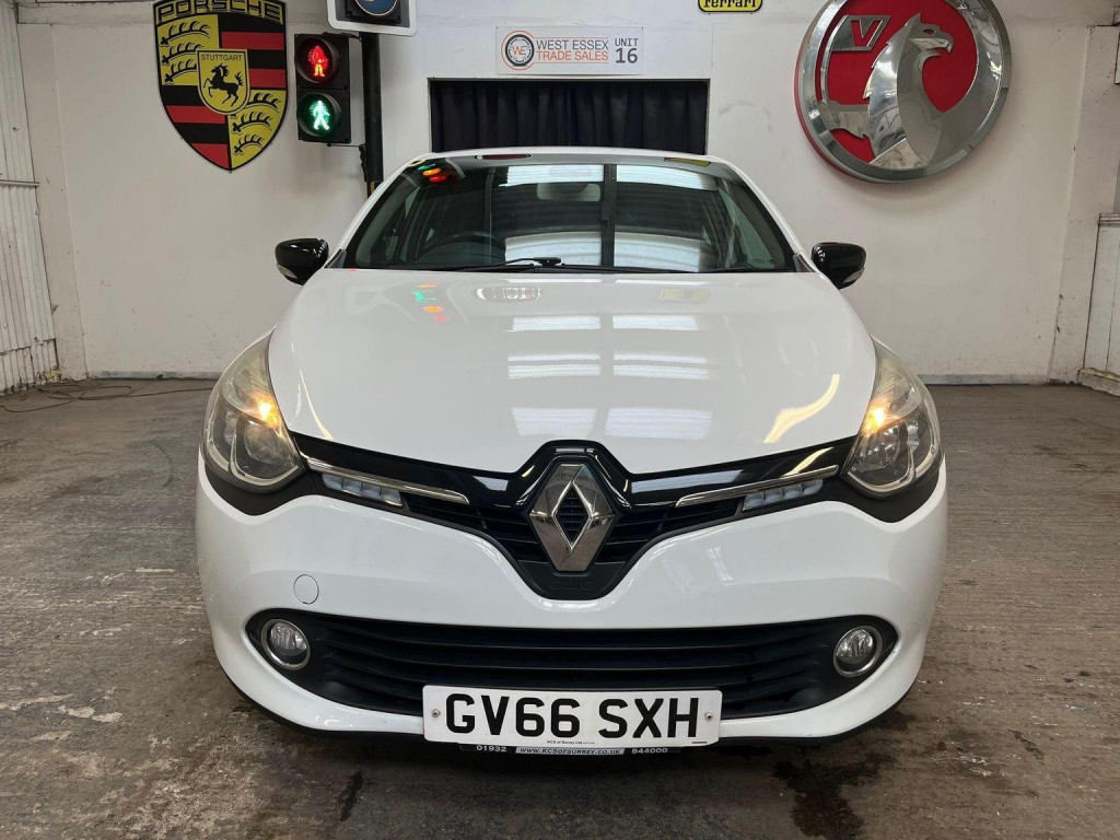 RENAULT CLIO