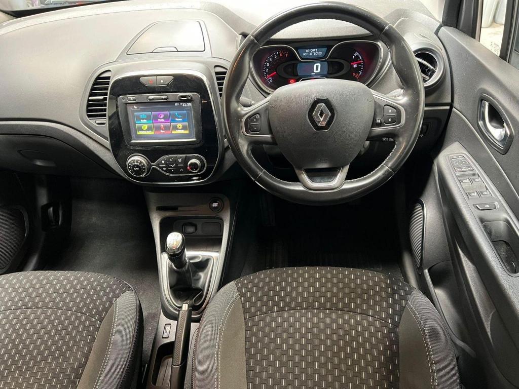 RENAULT CAPTUR