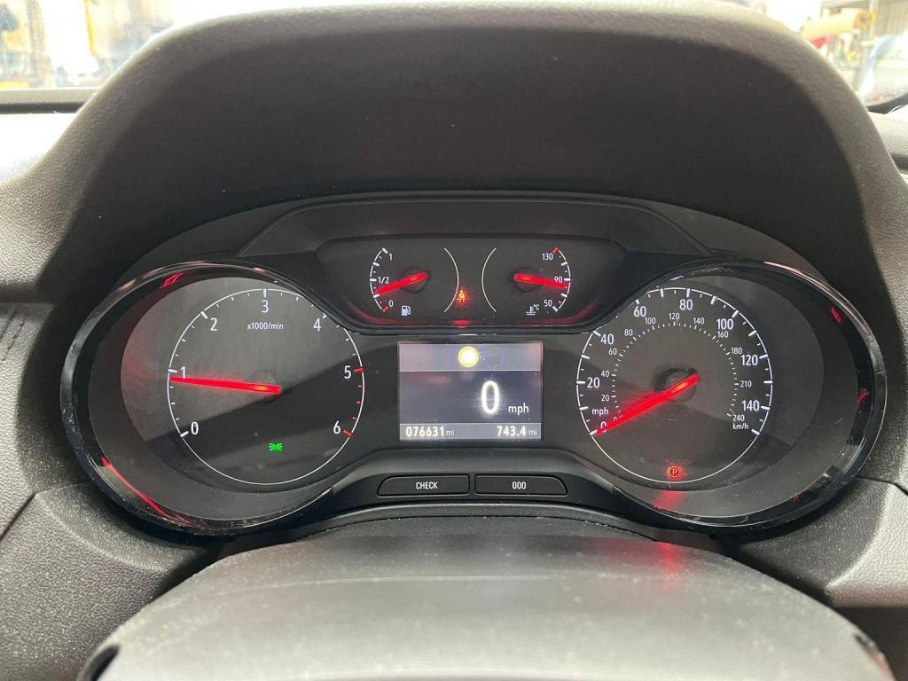 VAUXHALL GRANDLAND X