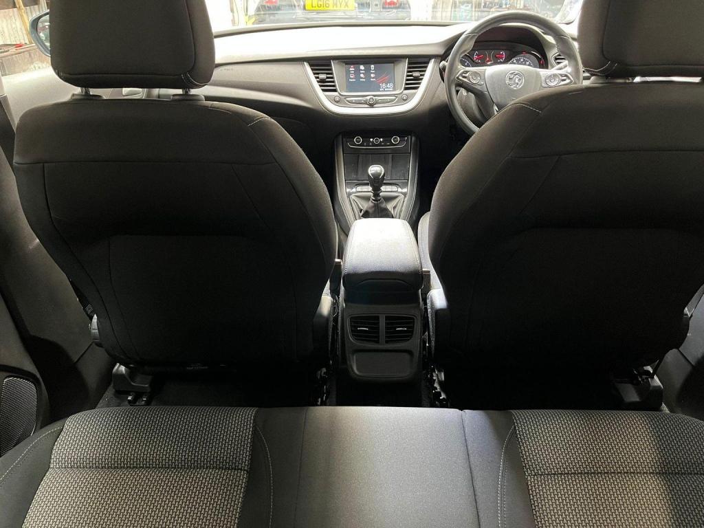 VAUXHALL GRANDLAND X