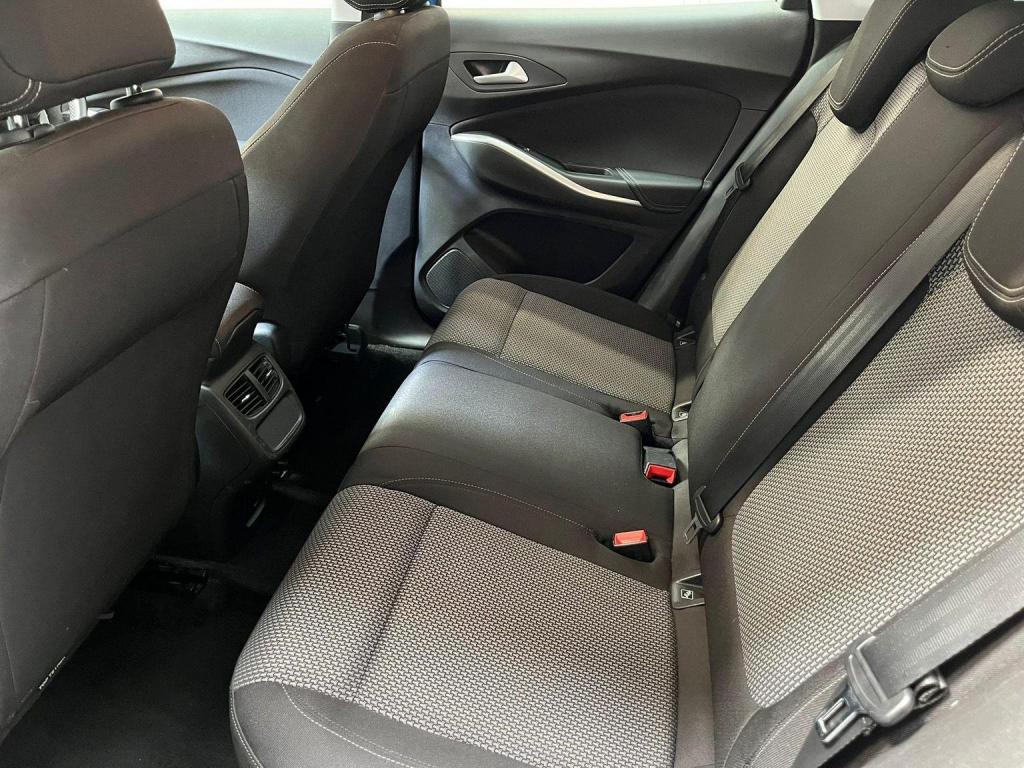 VAUXHALL GRANDLAND X