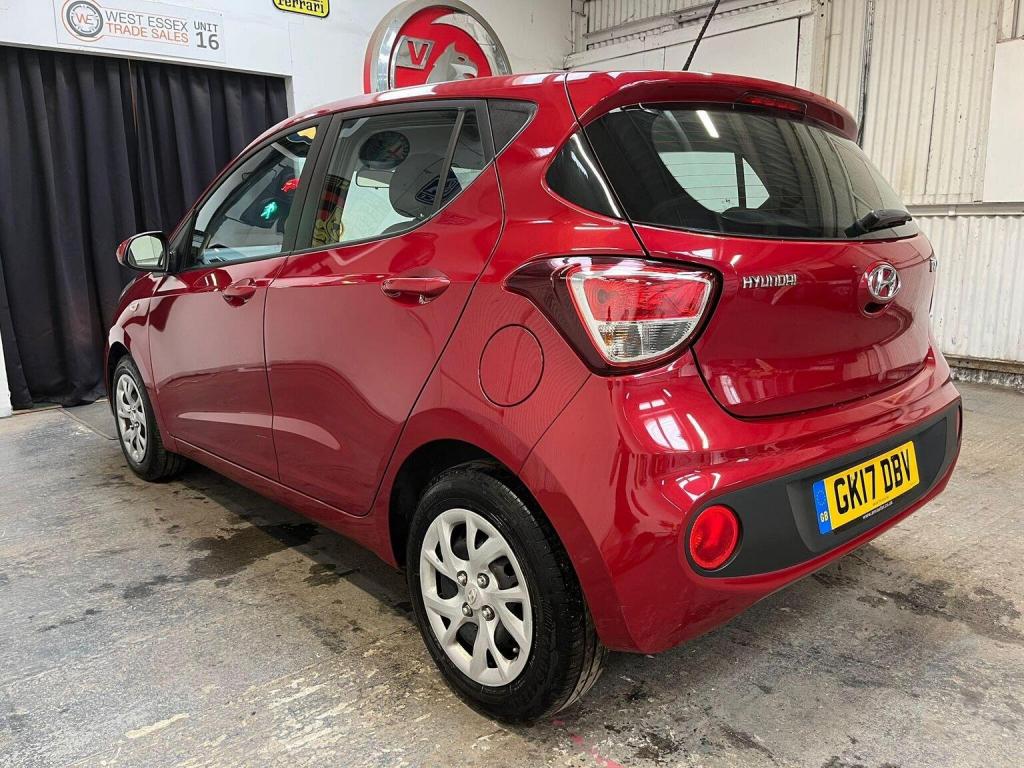 HYUNDAI I10