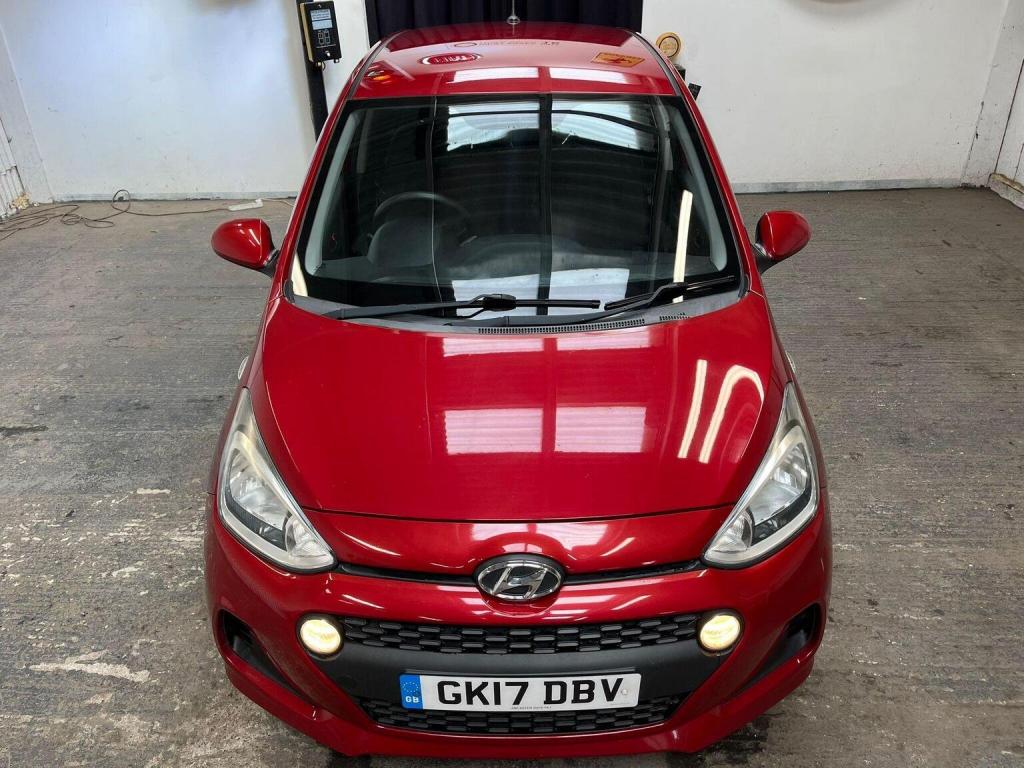 HYUNDAI I10