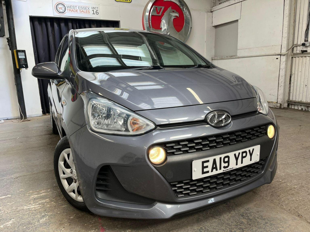 HYUNDAI I10