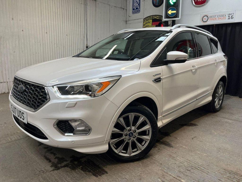 View FORD KUGA 2.0 TDCi EcoBlue Vignale AWD Euro 6 (s/s) 5dr