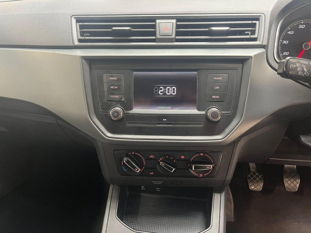 SEAT IBIZA