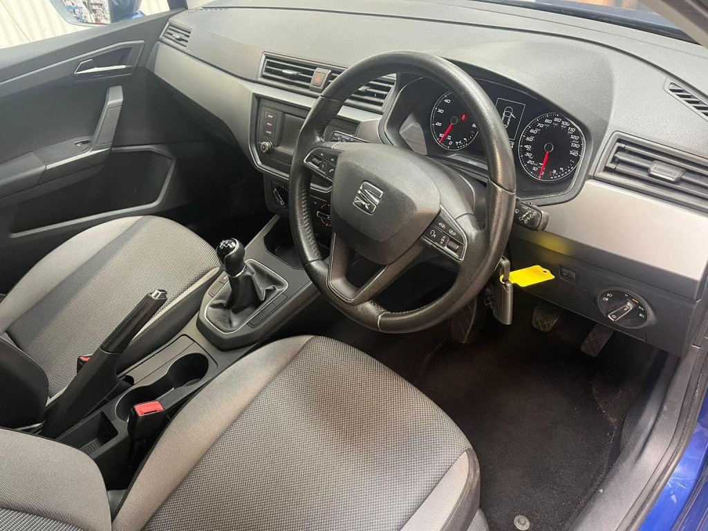 SEAT IBIZA