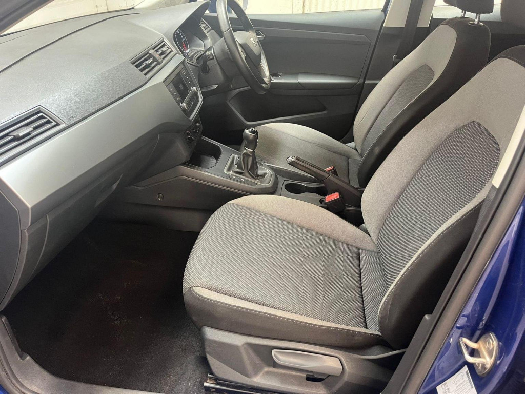 SEAT IBIZA