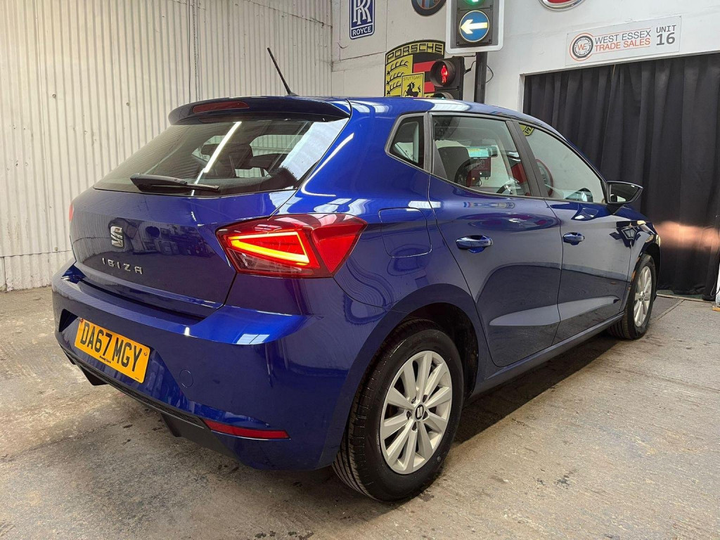 SEAT IBIZA