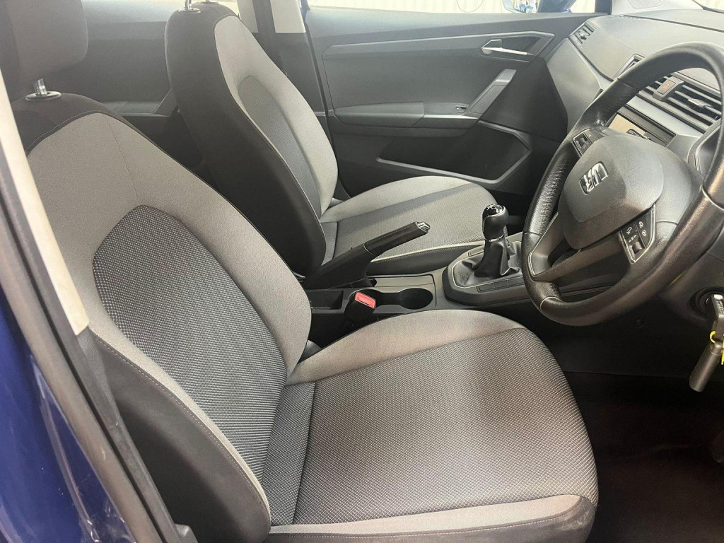 SEAT IBIZA
