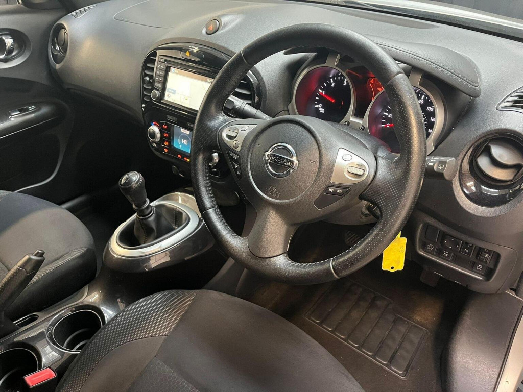 NISSAN JUKE