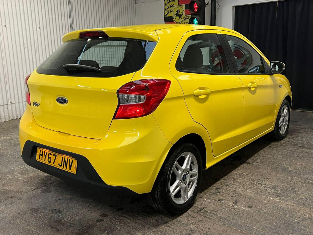 FORD KA+
