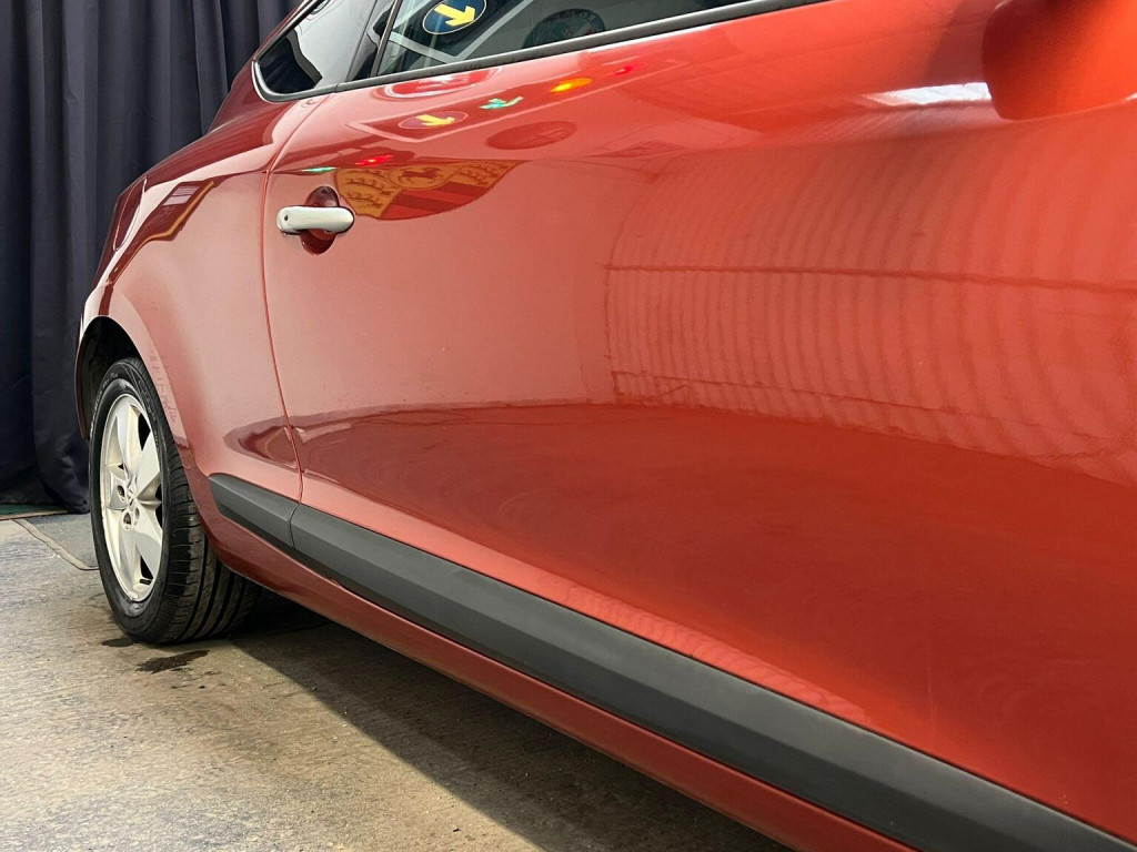 RENAULT MEGANE
