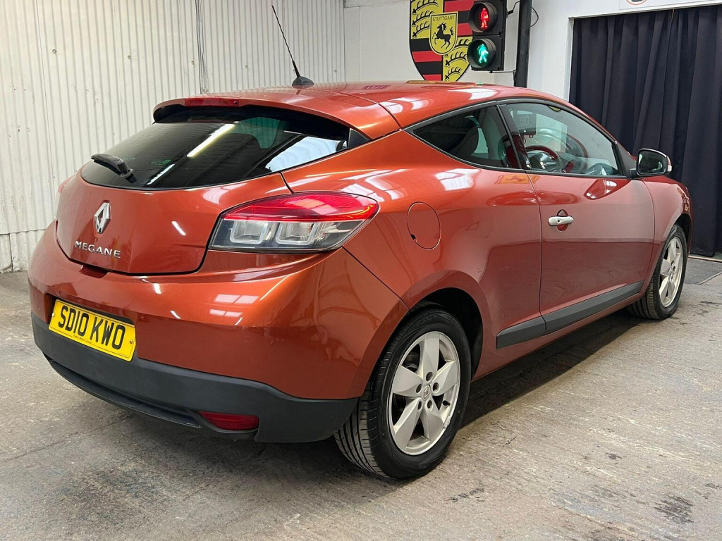 RENAULT MEGANE