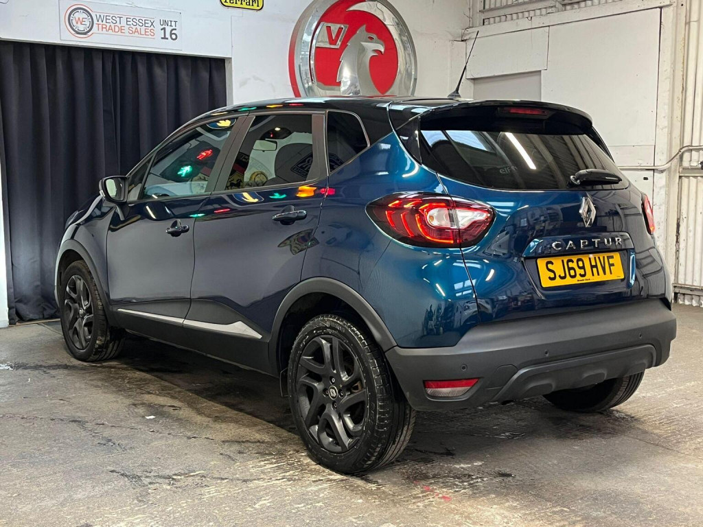 RENAULT CAPTUR