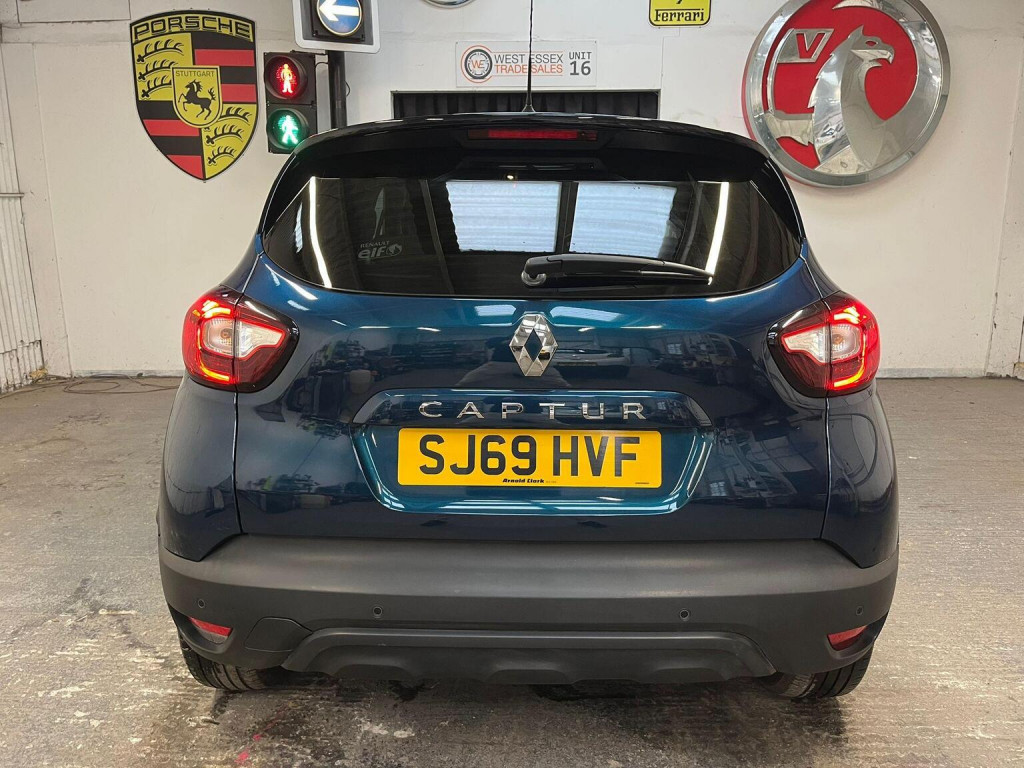 RENAULT CAPTUR