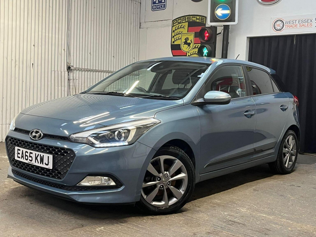 View HYUNDAI I20 1.4 CRDi Premium Euro 6 5dr