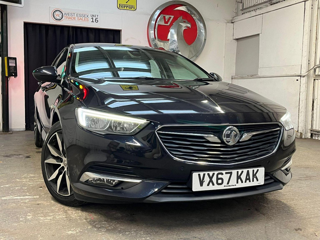 VAUXHALL INSIGNIA