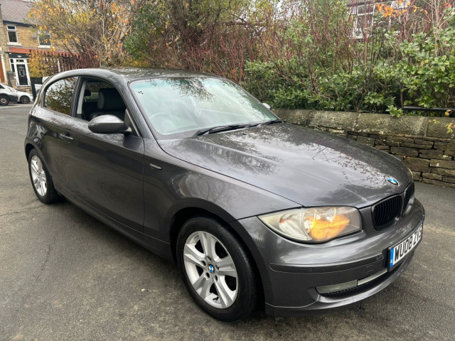 BMW 1 SERIES