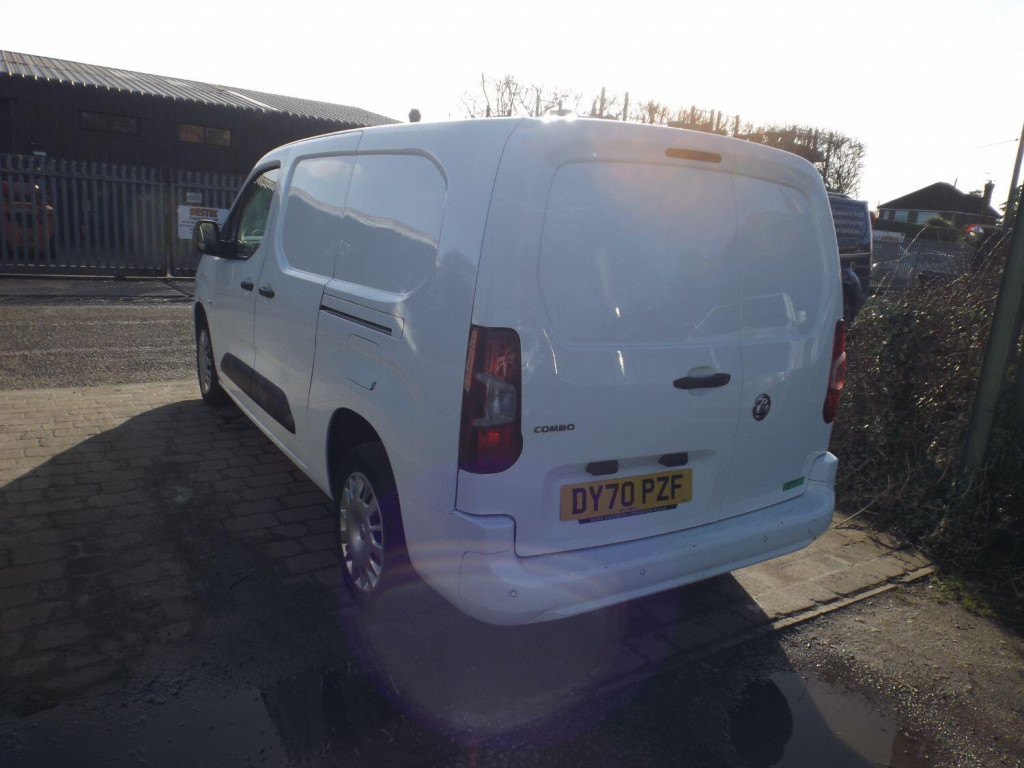 VAUXHALL COMBO